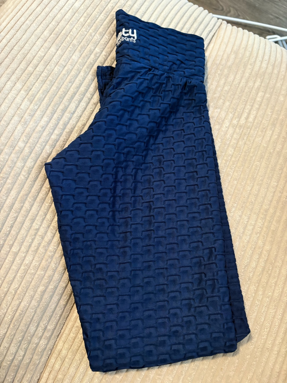 Booty by Brabants Navy Textured Leggings